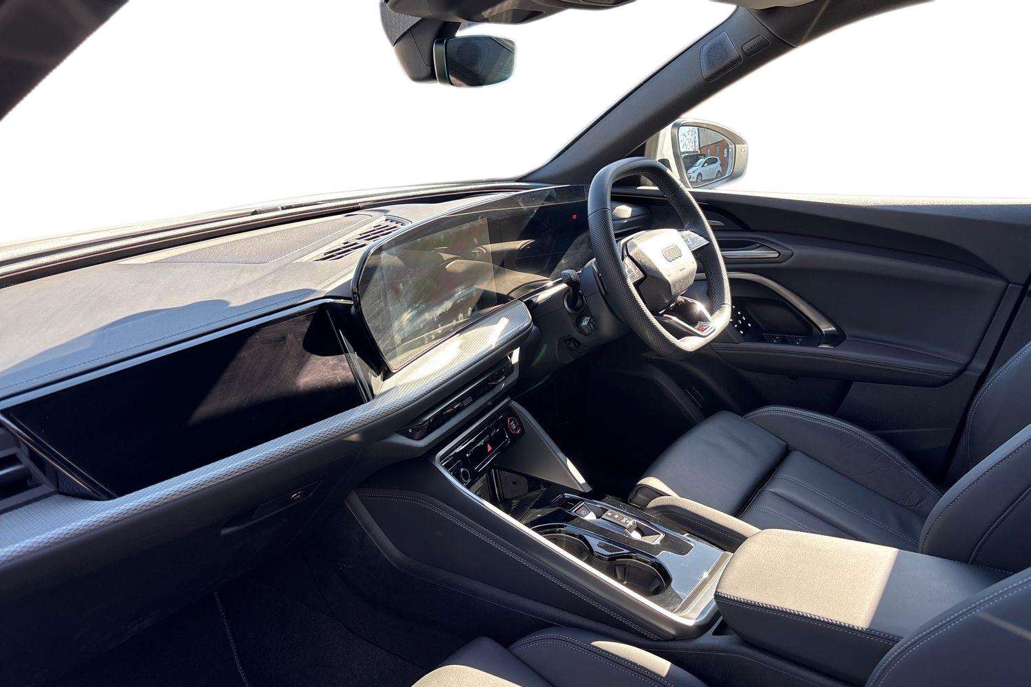 Used Audi Q5 2025 for sale - 77942859: Photo 2