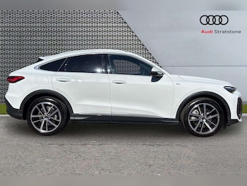 Used Audi Q5 2025 for sale - 77942859: Photo