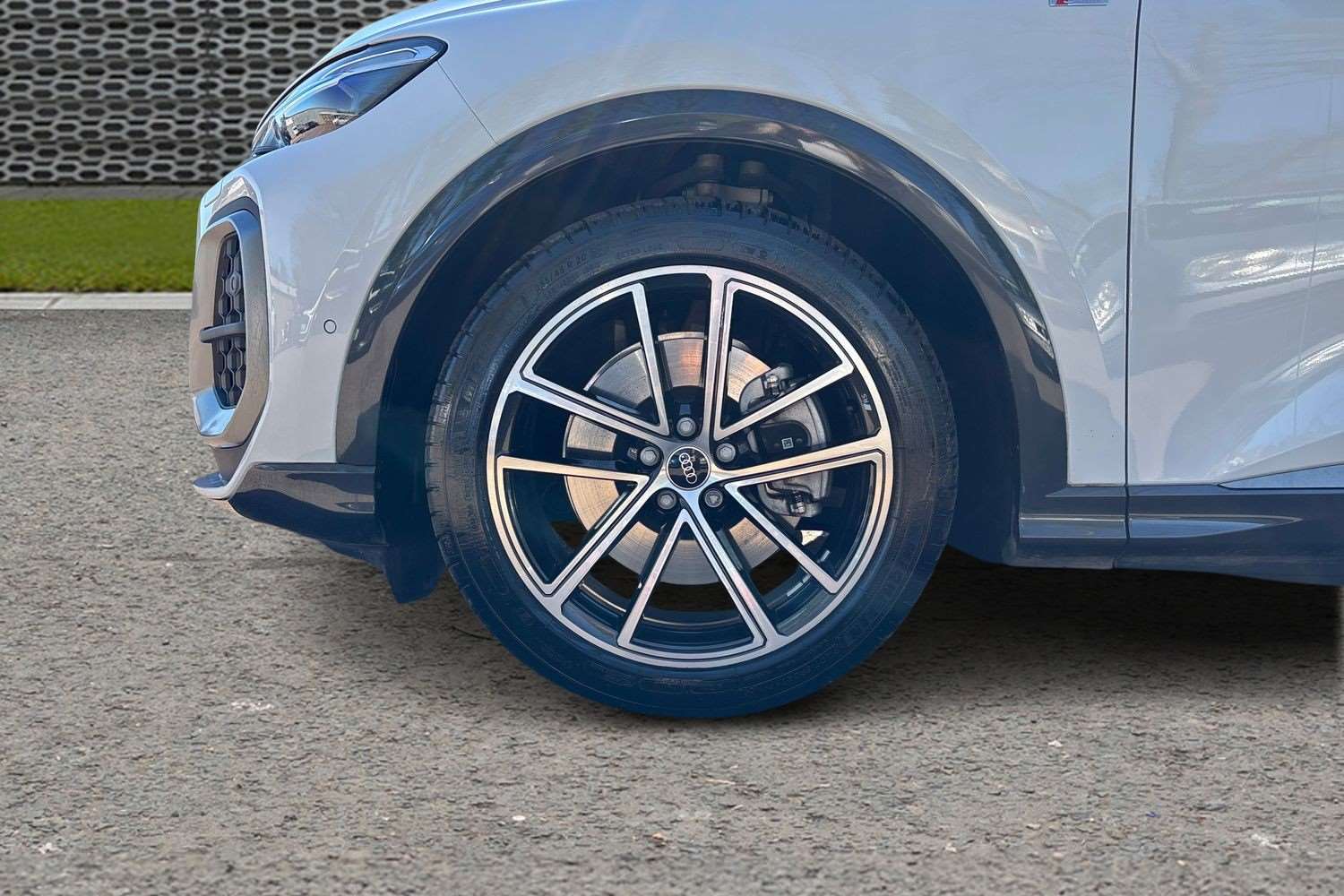 Used Audi Q5 2025 for sale - 77942859: Photo 9