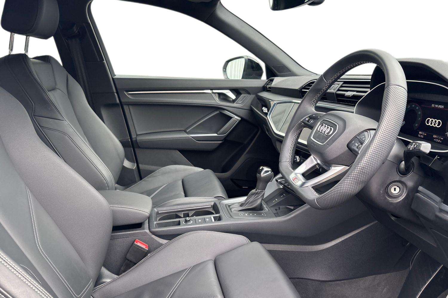 Used Audi Q3 2025 for sale - 76262516: Photo 2