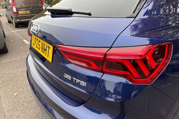 Used Audi Q3 2025 for sale - 76310707: Photo 12