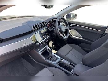 Used Audi Q3 2025 for sale - 78743832: Photo