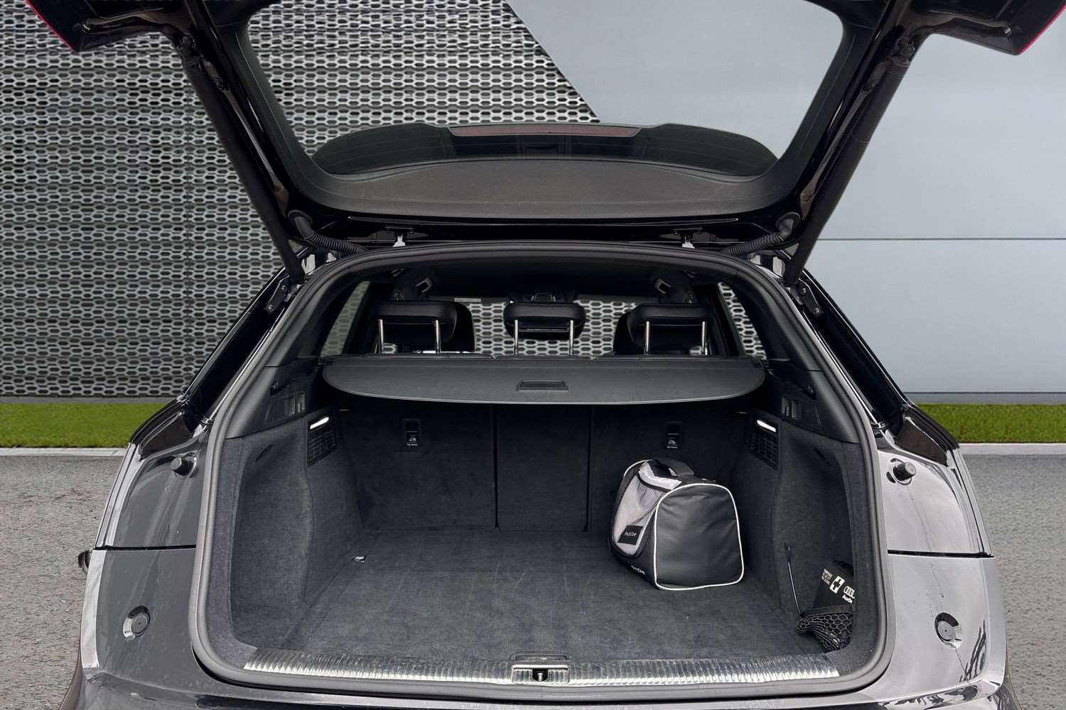 Used Audi Q5 2019 for sale - 76141877: Photo 13