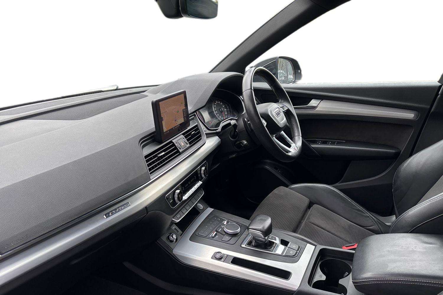 Used Audi Q5 2019 for sale - 76141877: Photo 21