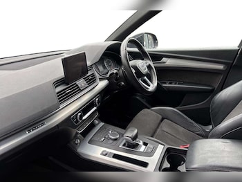 Used Audi Q5 2019 for sale - 76141877: Photo 2