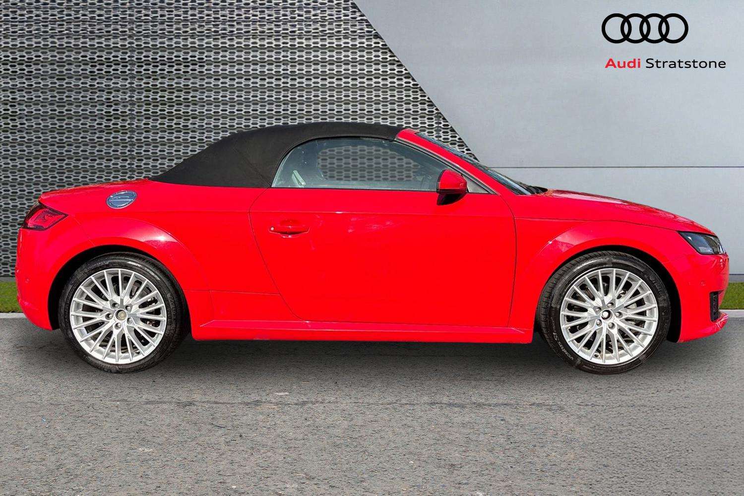 Used Audi TT 2018 for sale - 78076664: Photo 4