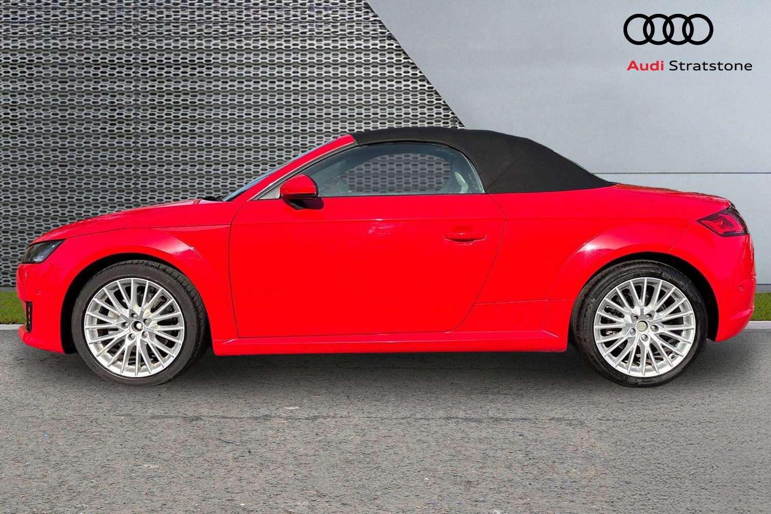 Used Audi TT 2018 for sale - 78076664: Photo 8