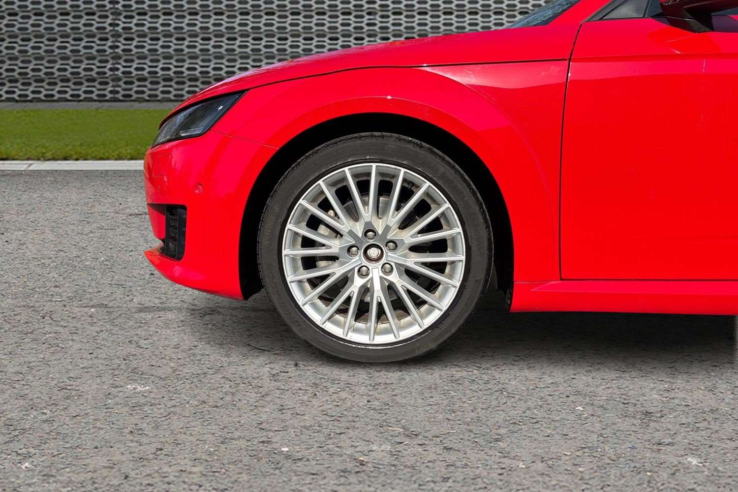 Used Audi TT 2018 for sale - 78076664: Photo 9