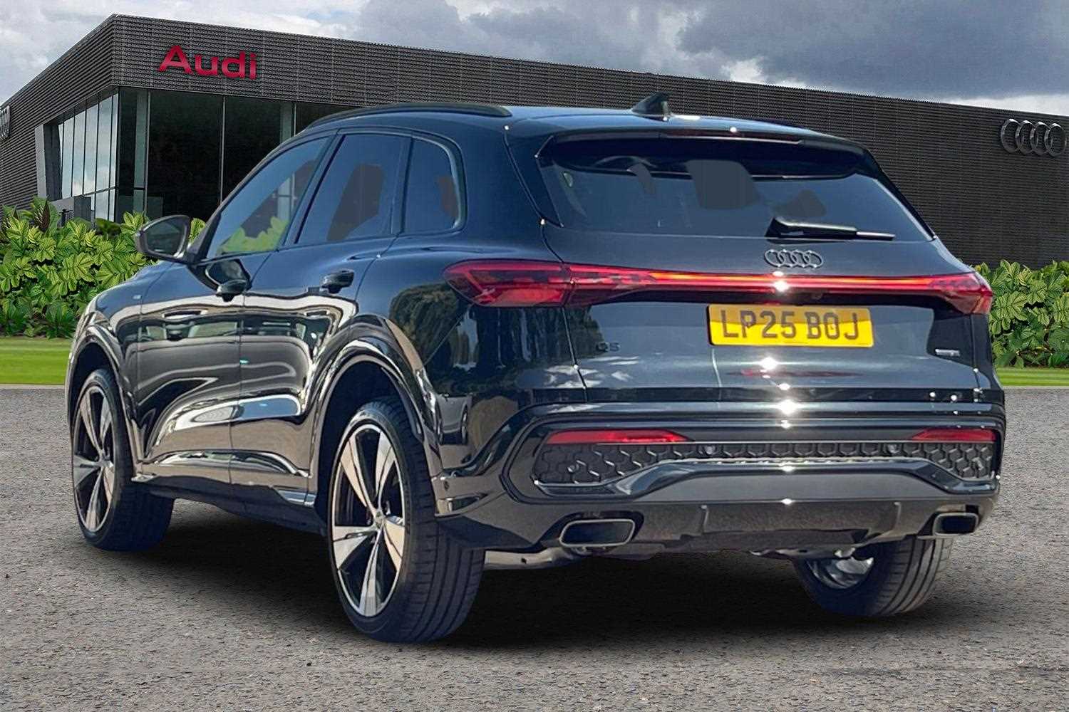 Used Audi Q5 2025 for sale - 76435574: Photo 3