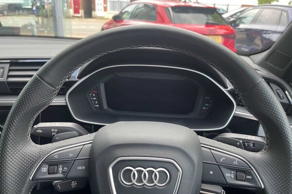 Used Audi Q3 2024 for sale - 74911197: Photo 17