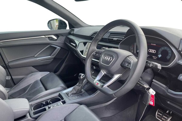 Used Audi Q3 2024 for sale - 74911197: Photo 6