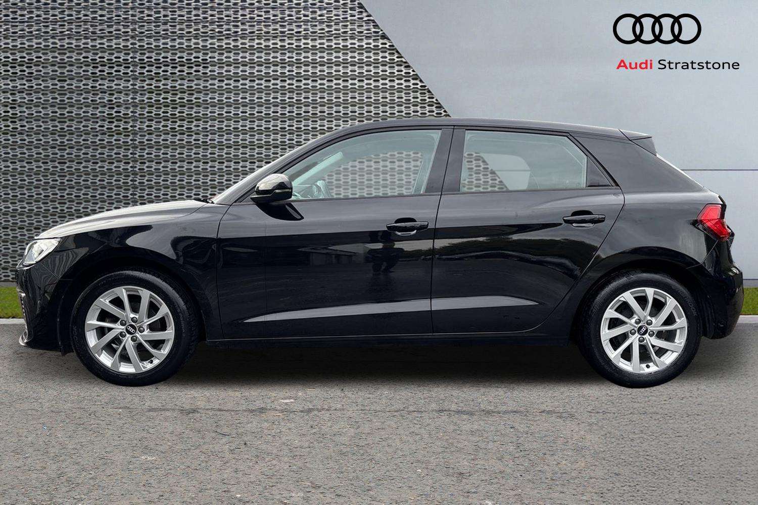 Used Audi A1 2021 for sale - 76022440: Photo 8