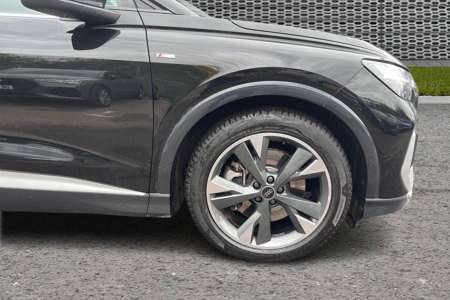 Used Audi Q4 e-tron for sale - 78104261: Photo 5