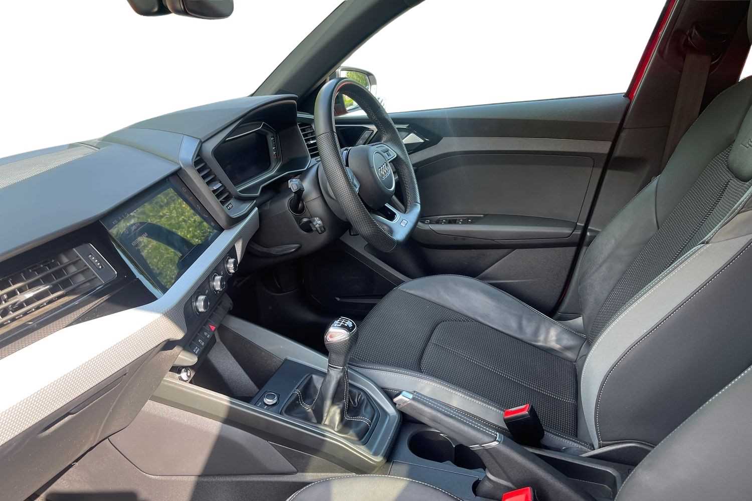 Used Audi A1 2022 for sale - 76351749: Photo 2