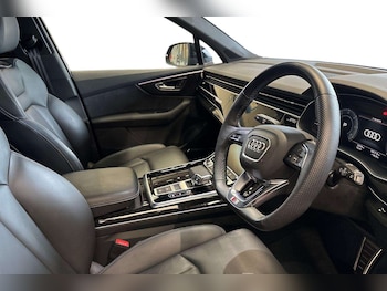 Used Audi Q7 2025 for sale - 77373807: Photo