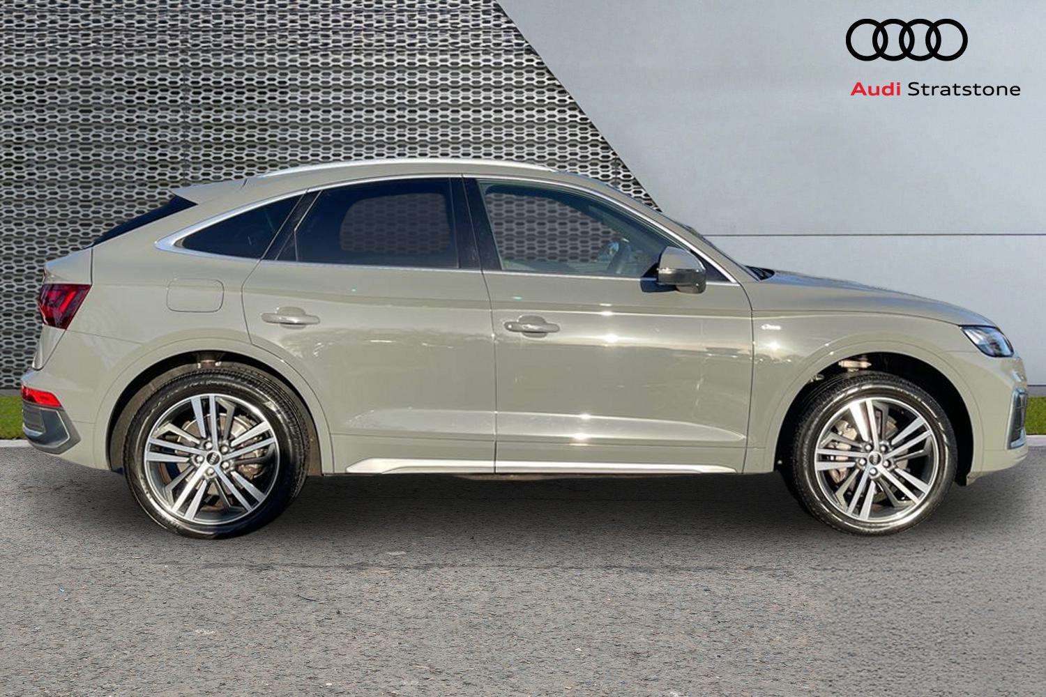 Used Audi Q5 2022 for sale - 77206373: Photo 4