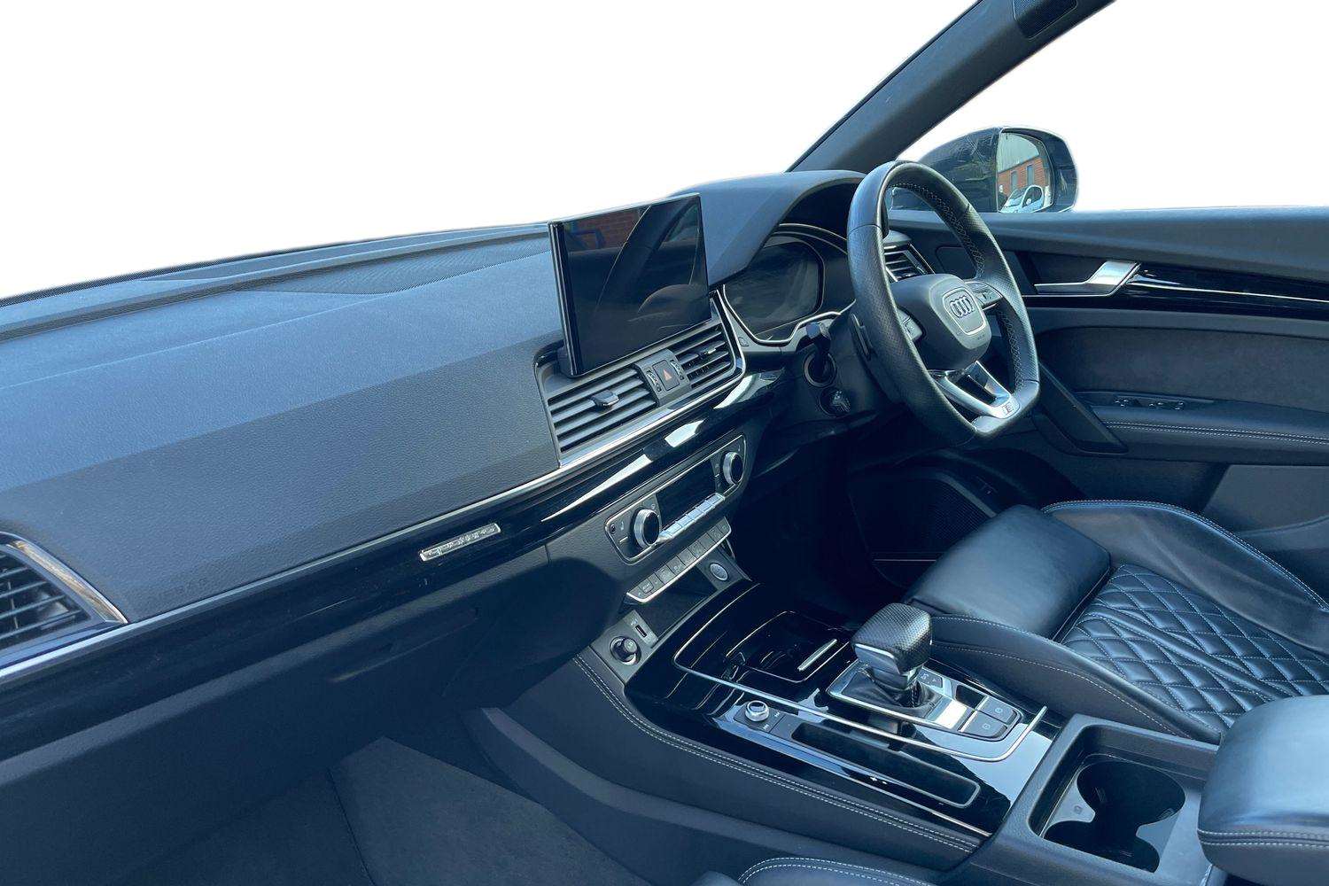 Used Audi Q5 2023 for sale - 76761158: Photo 2