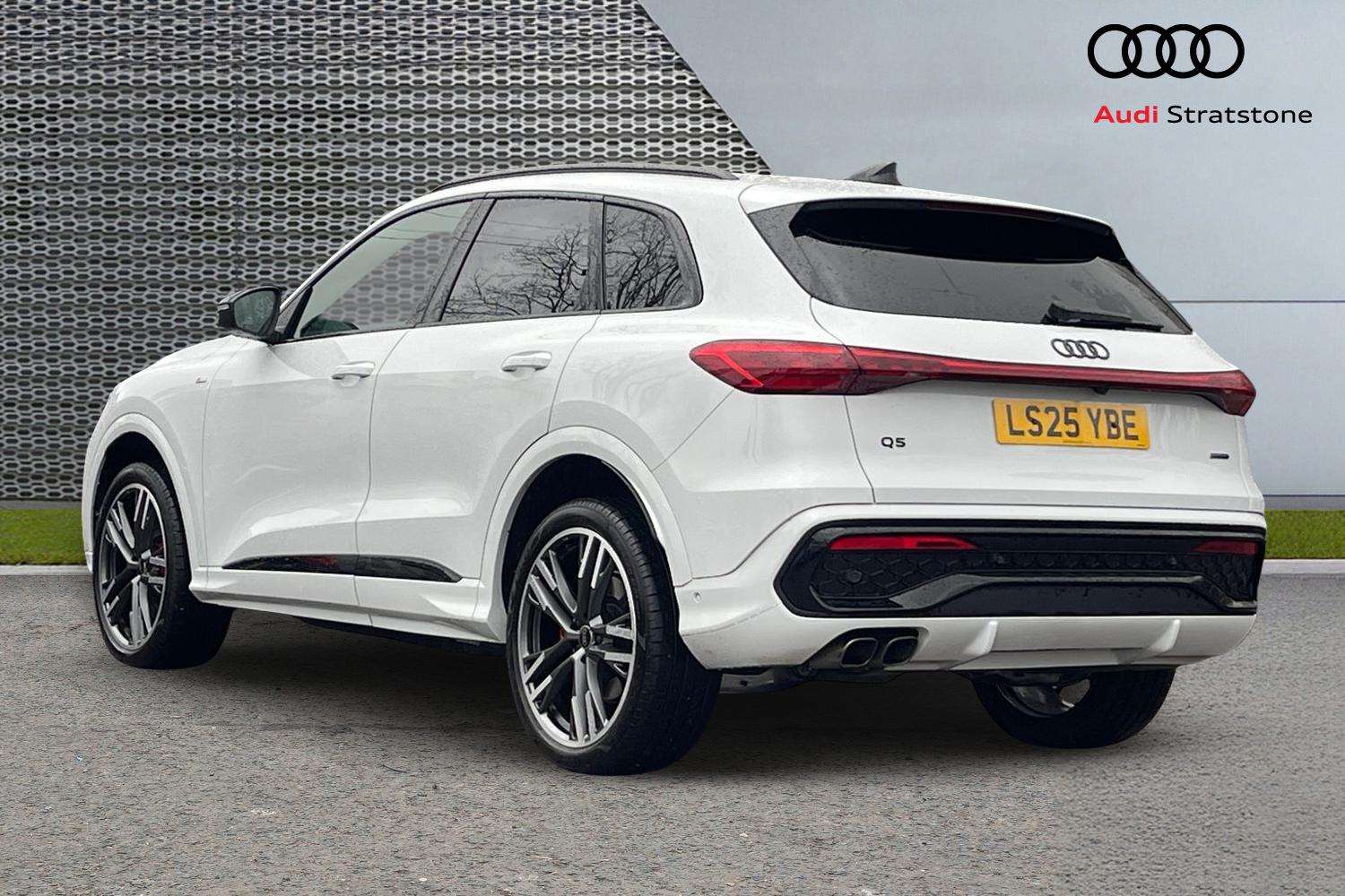 Used Audi Q5 2025 for sale - 76553046: Photo 3