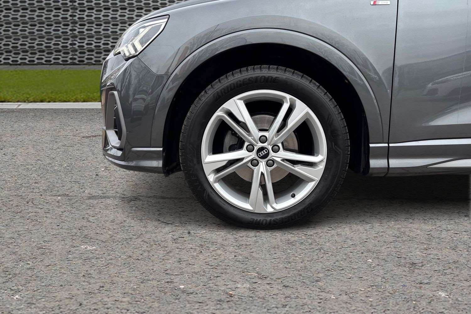 Used Audi Q3 2021 for sale - 77601352: Photo 10