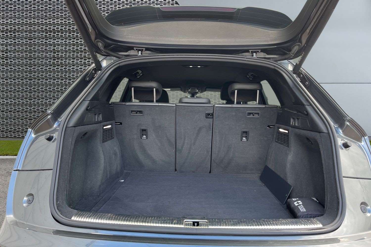 Used Audi Q5 2022 for sale - 75845905: Photo 13