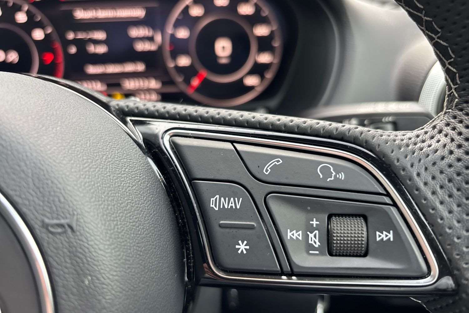 Used Audi Q2 2023 for sale - 77500232: Photo 17