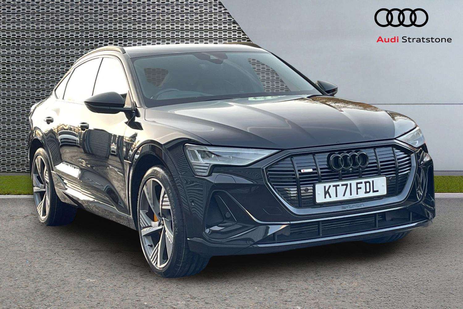 Used Audi e-tron 2021 for sale - 77674844: Photo 1