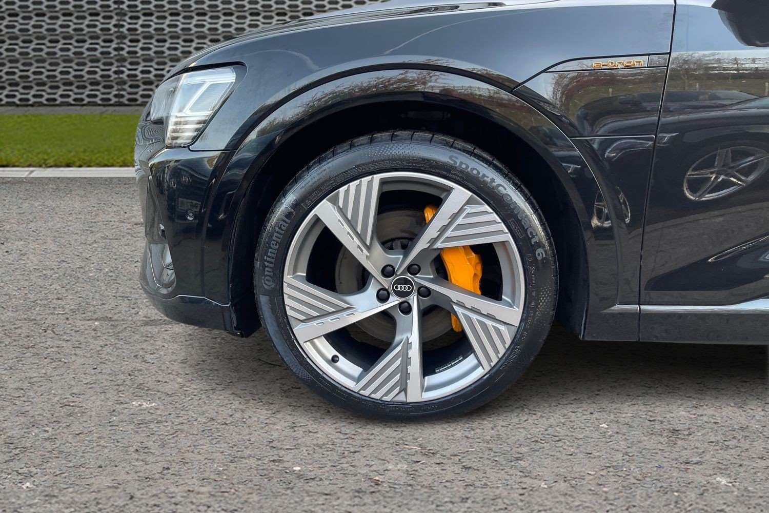 Used Audi e-tron 2021 for sale - 77674844: Photo 11