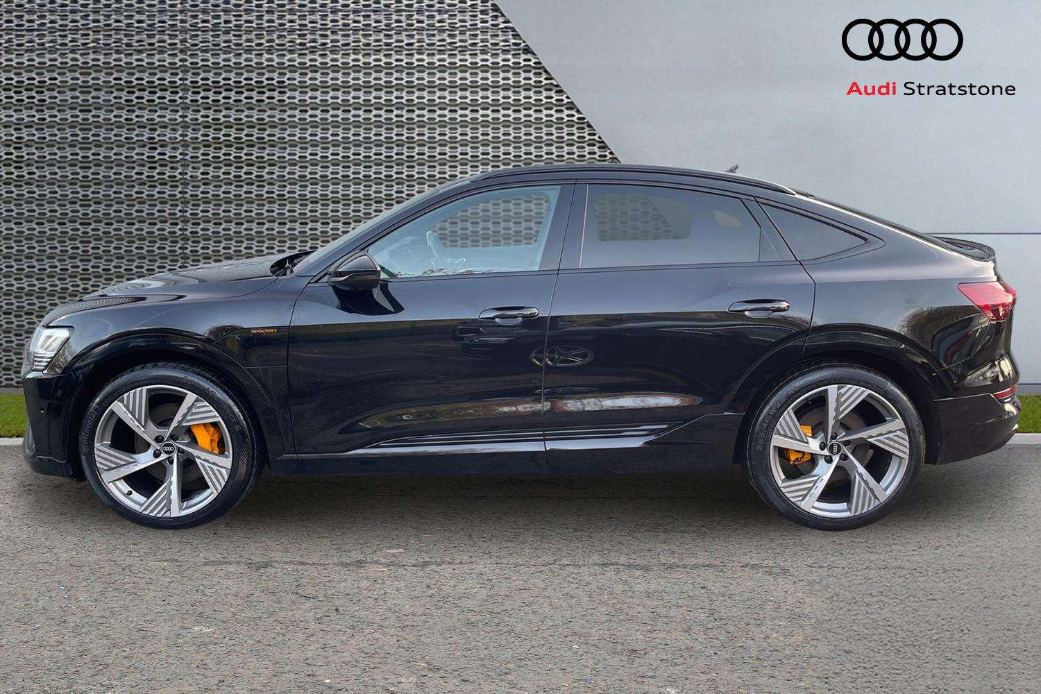 Used Audi e-tron 2021 for sale - 77674844: Photo 8