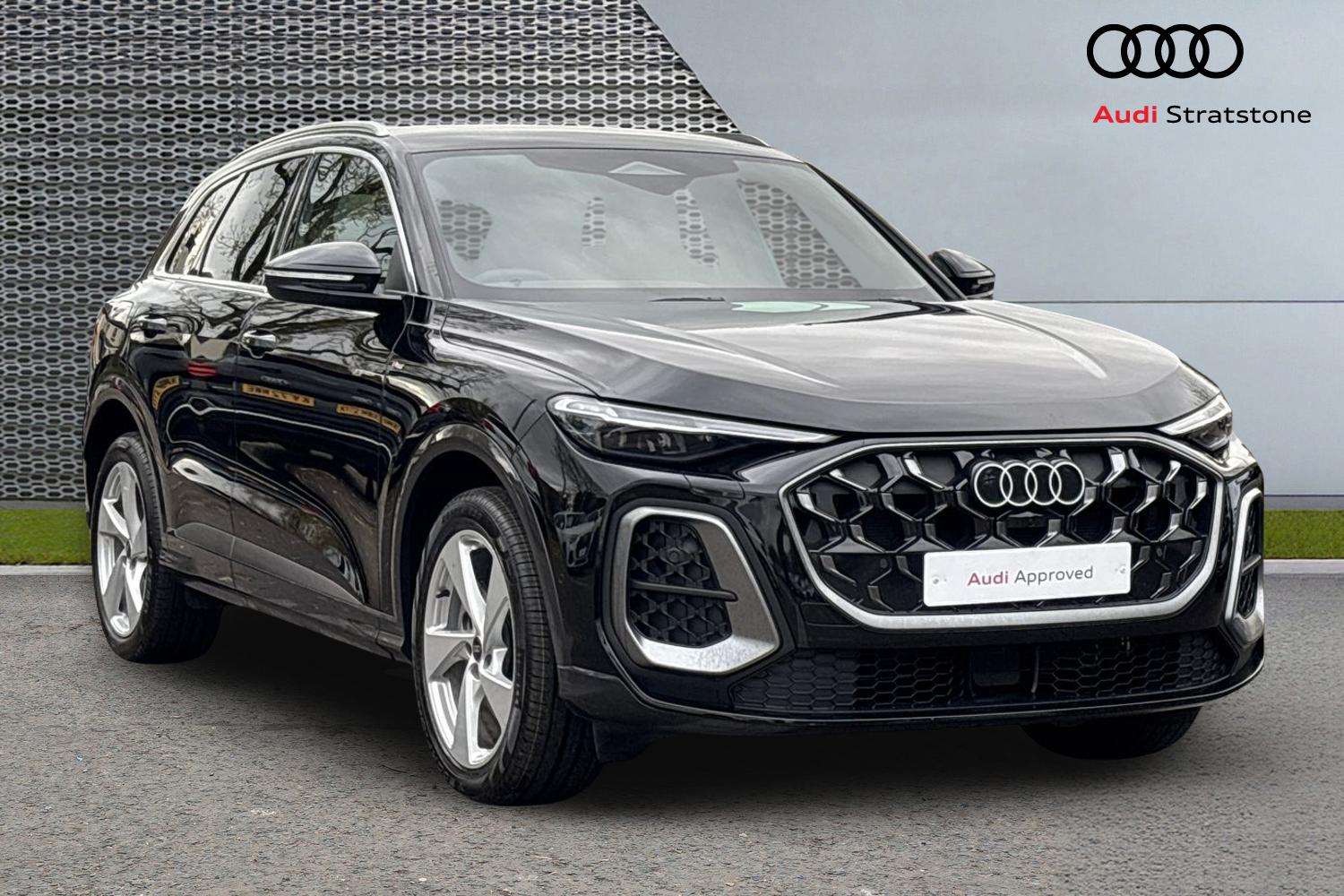 Used Audi Q5 2025 for sale - 76339547: Photo 1