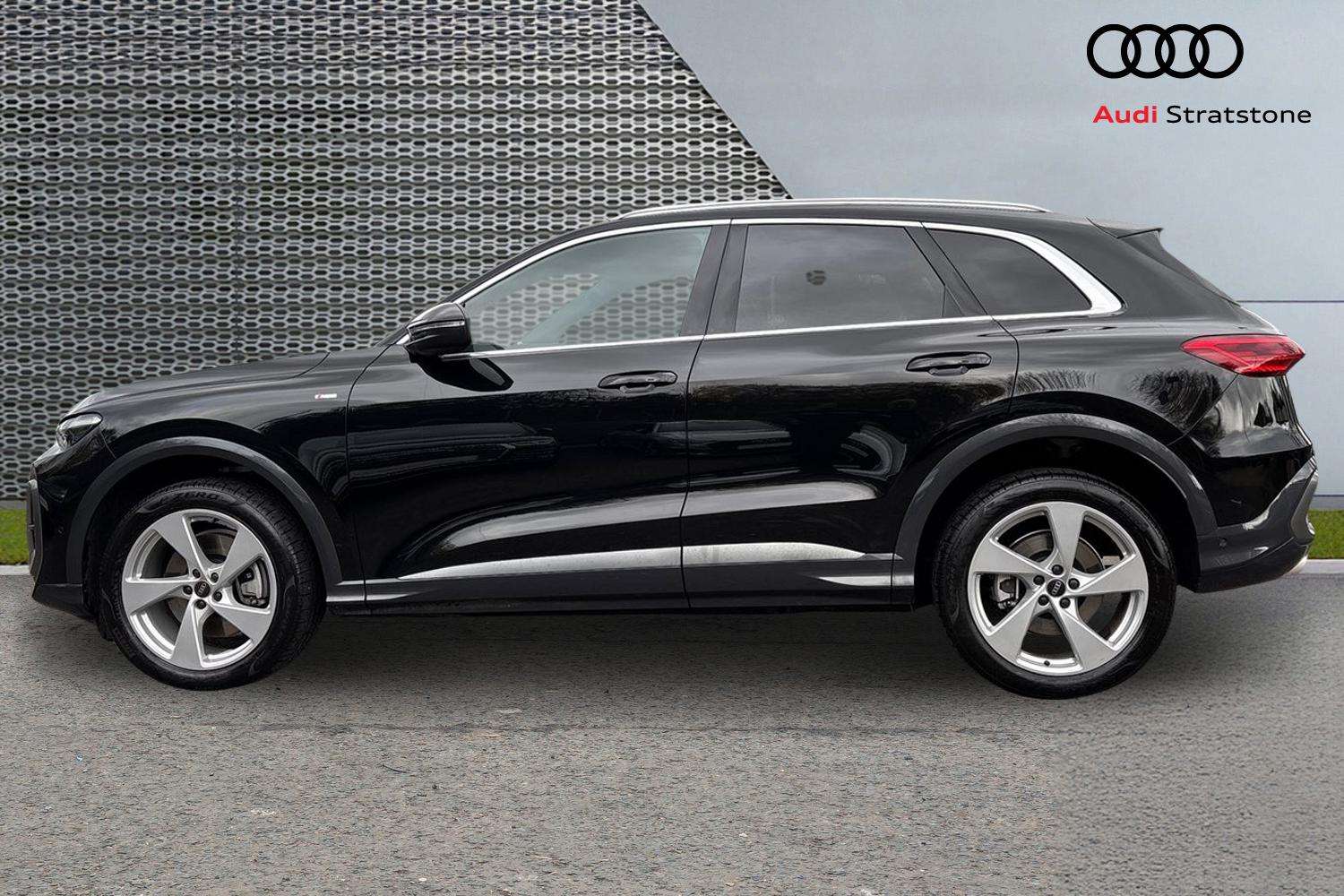 Used Audi Q5 2025 for sale - 76339547: Photo 8