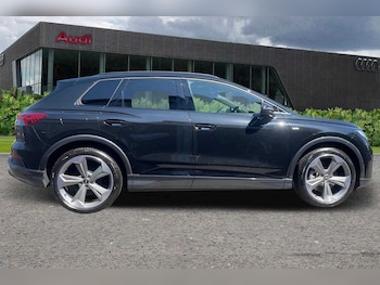 Used Audi Q4 e-tron 2025 for sale - 75968096: Photo