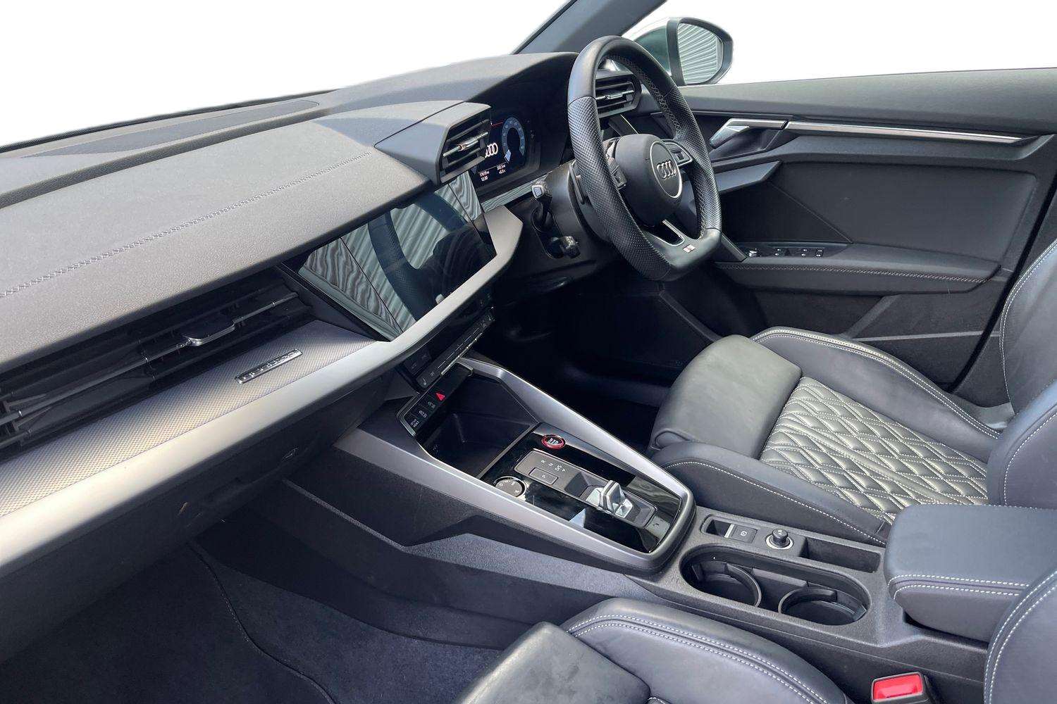 Used Audi A3 2023 for sale - 76705241: Photo 2