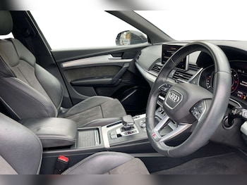 Used Audi Q5 2020 for sale - 76141940: Photo