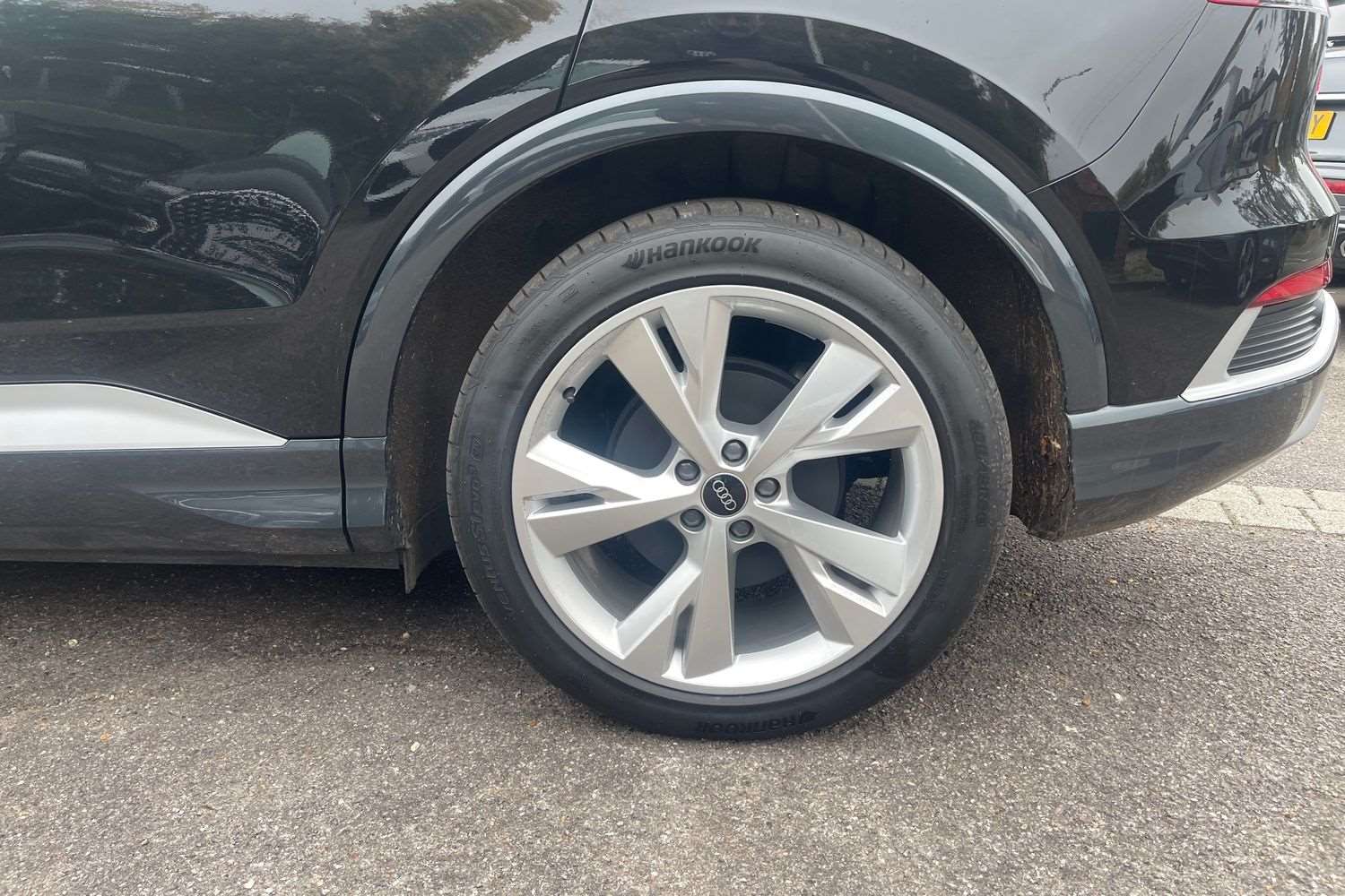 Used Audi Q4 e-tron 2025 for sale - 76746120: Photo 10