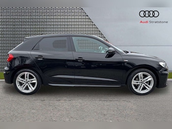 Used Audi A1 2021 for sale - 77726743: Photo