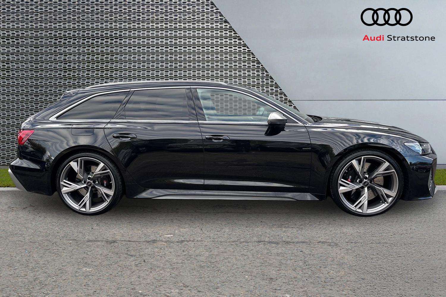 Used Audi RS6 2025 for sale - 77294144: Photo 4