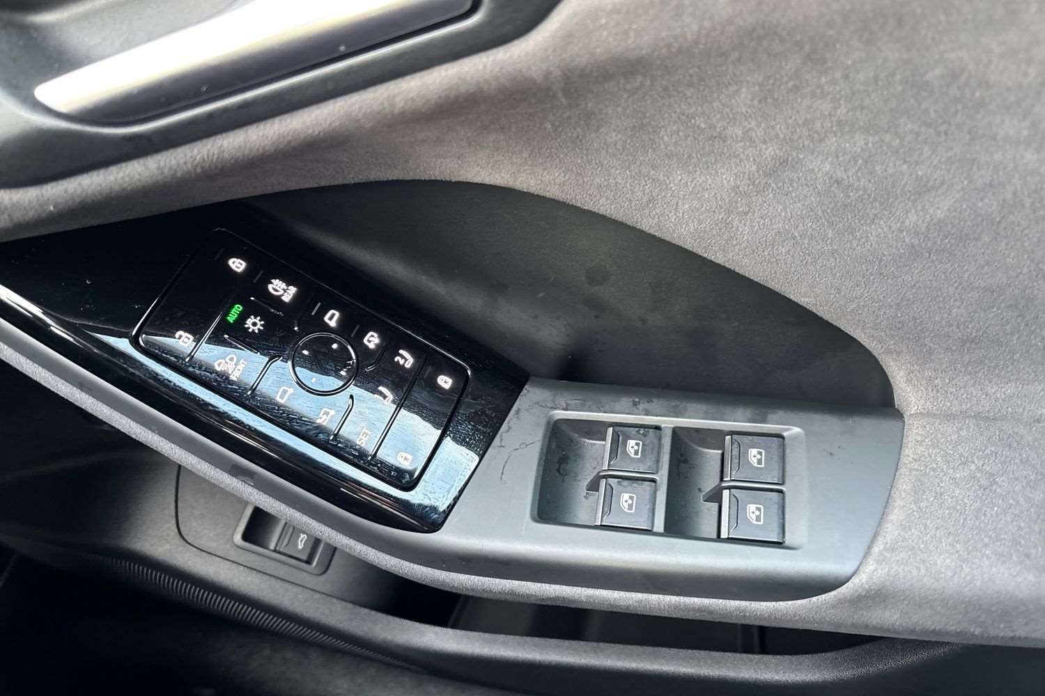 Used Audi Q6 e-tron 2025 for sale - 77239898: Photo 14