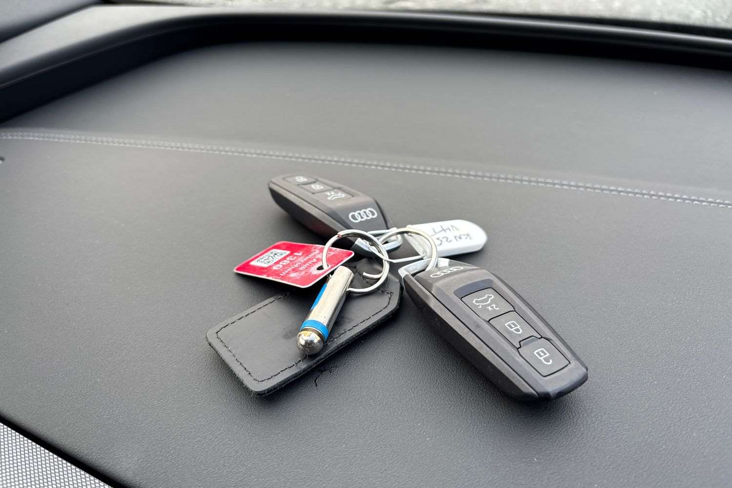 Used Audi Q6 e-tron 2025 for sale - 77239898: Photo 25