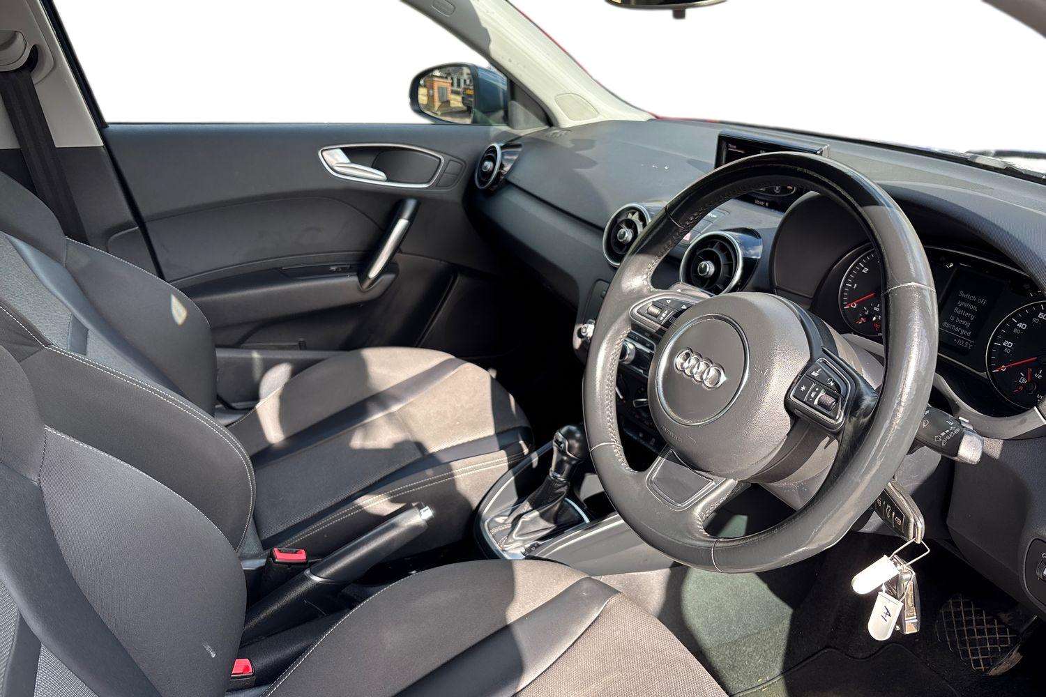 Used Audi A1 2017 for sale - 78037383: Photo 6