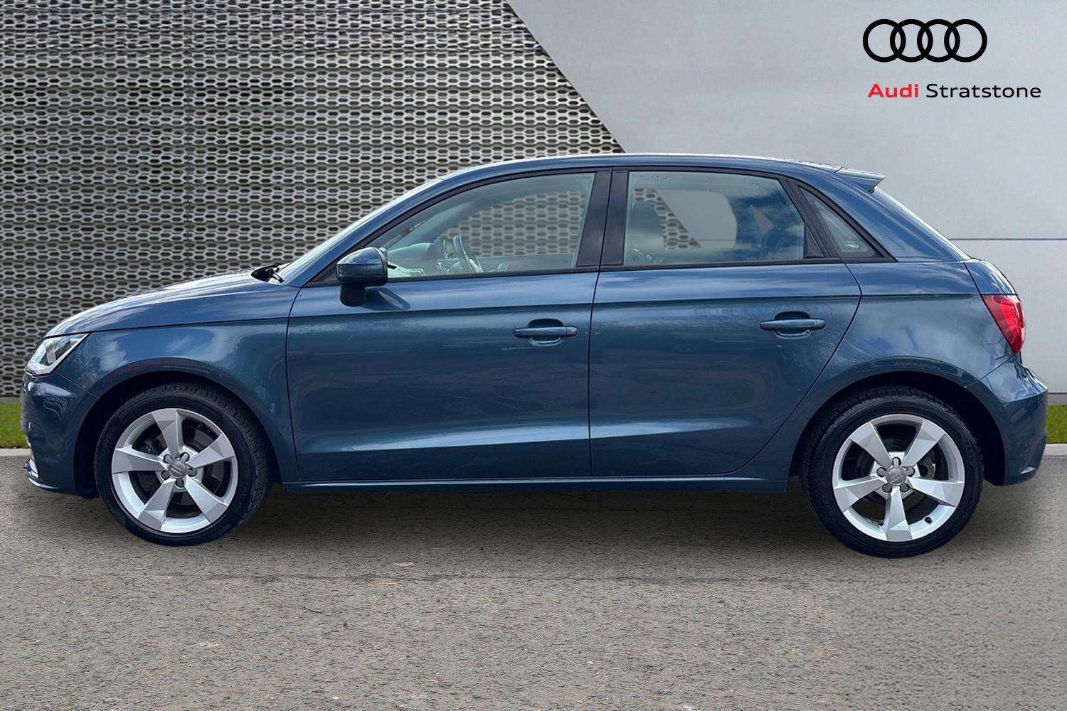 Used Audi A1 2017 for sale - 78037383: Photo 8