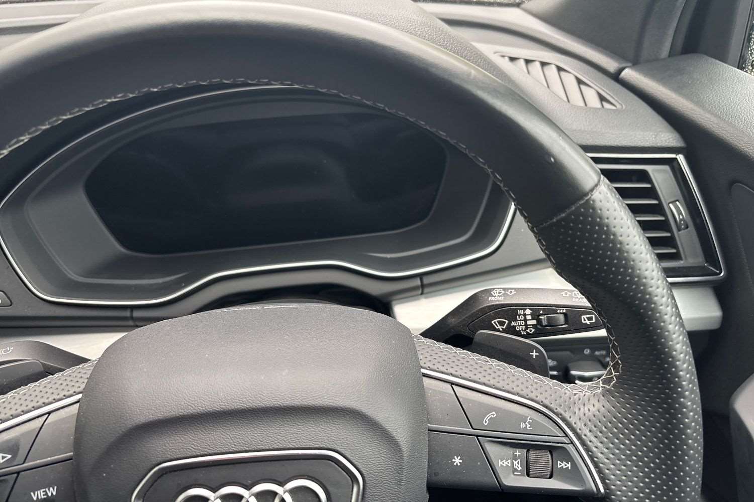 Used Audi Q5 2023 for sale - 76075261: Photo 17
