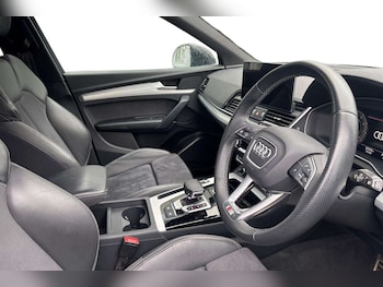 Used Audi Q5 2023 for sale - 76075261: Photo 2