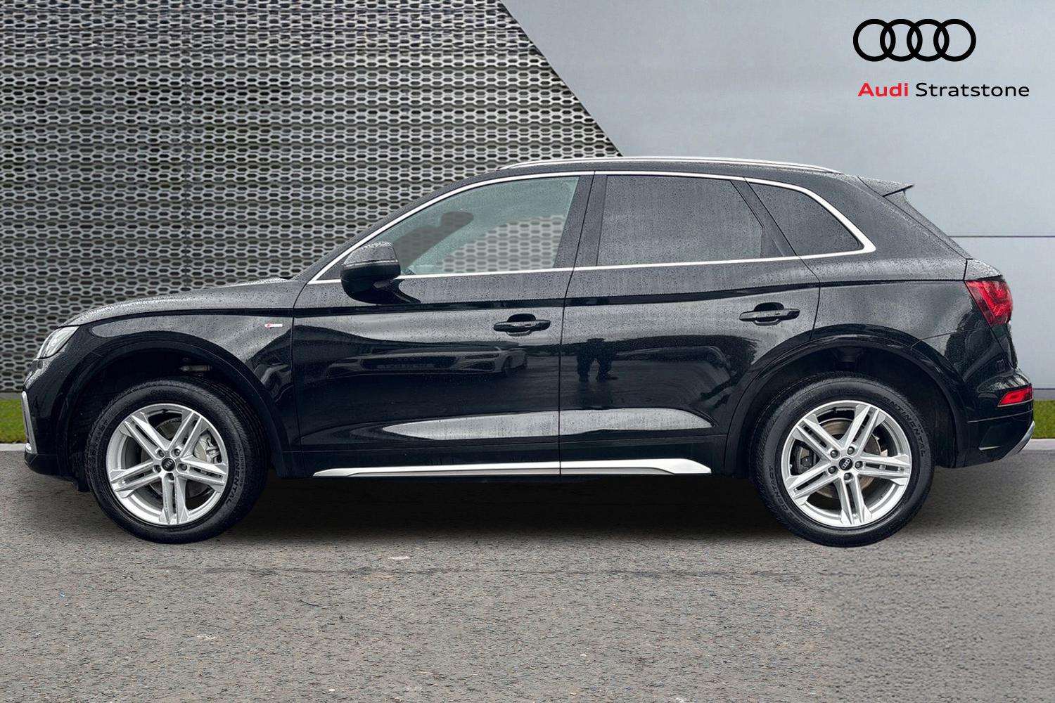 Used Audi Q5 2023 for sale - 76075261: Photo 8