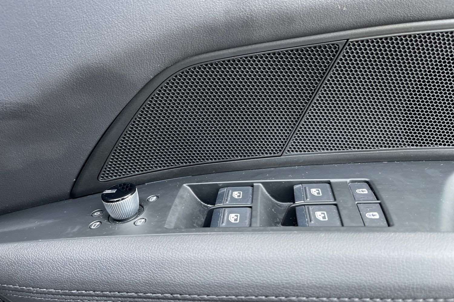 Used Audi e-tron GT 2023 for sale - 76668985: Photo 14