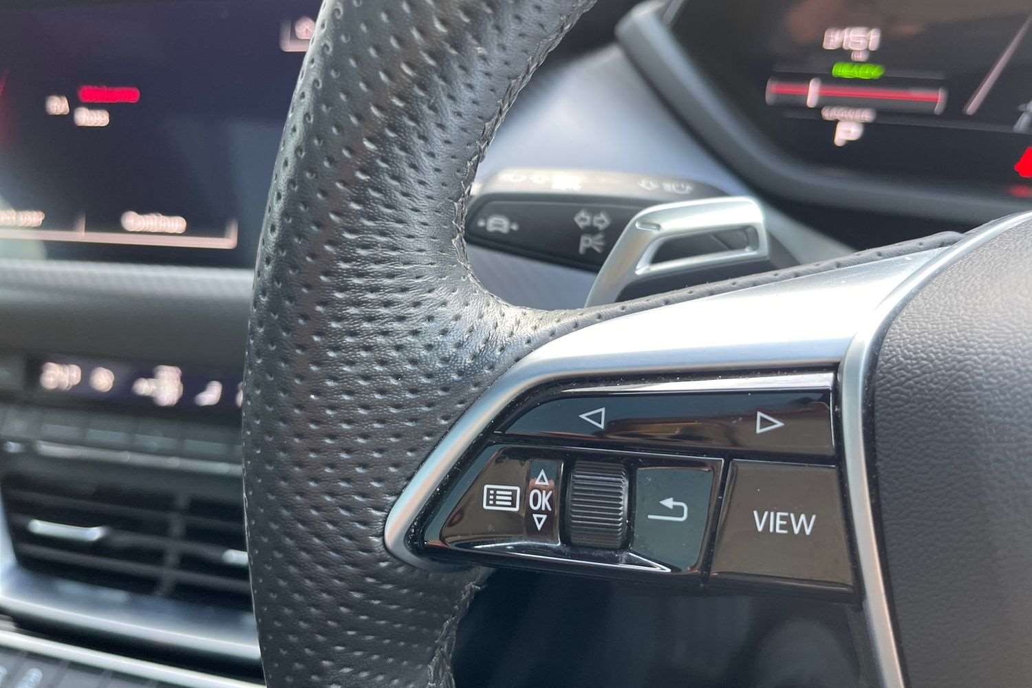 Used Audi e-tron GT 2023 for sale - 76668985: Photo 16