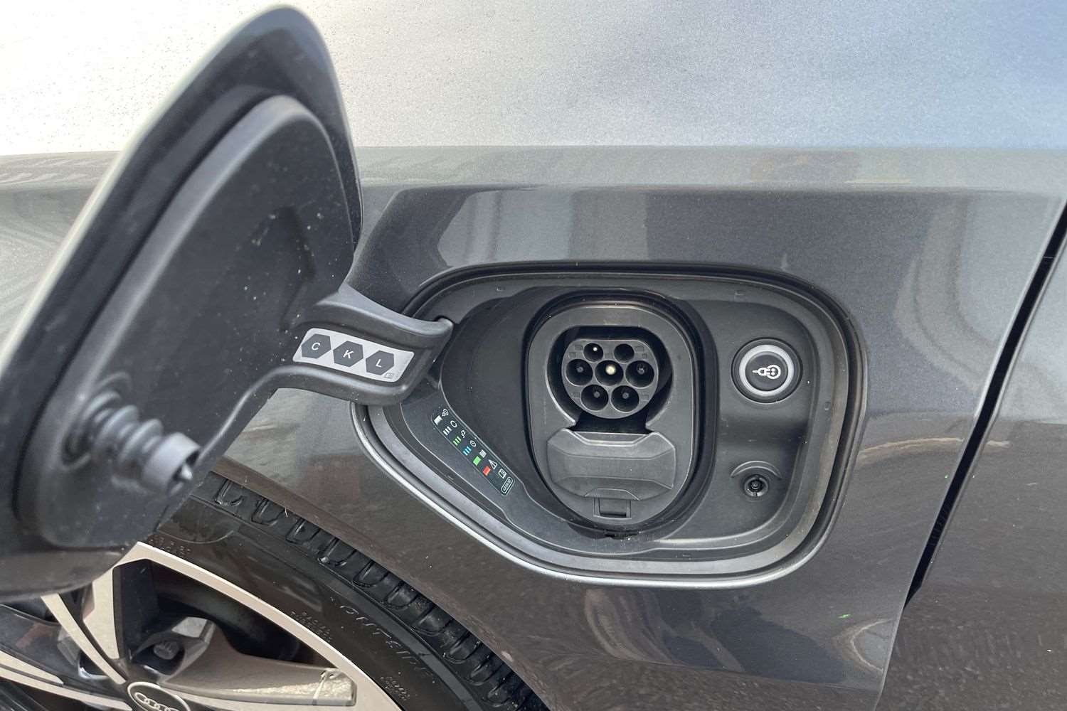 Used Audi e-tron GT 2023 for sale - 76668985: Photo 31