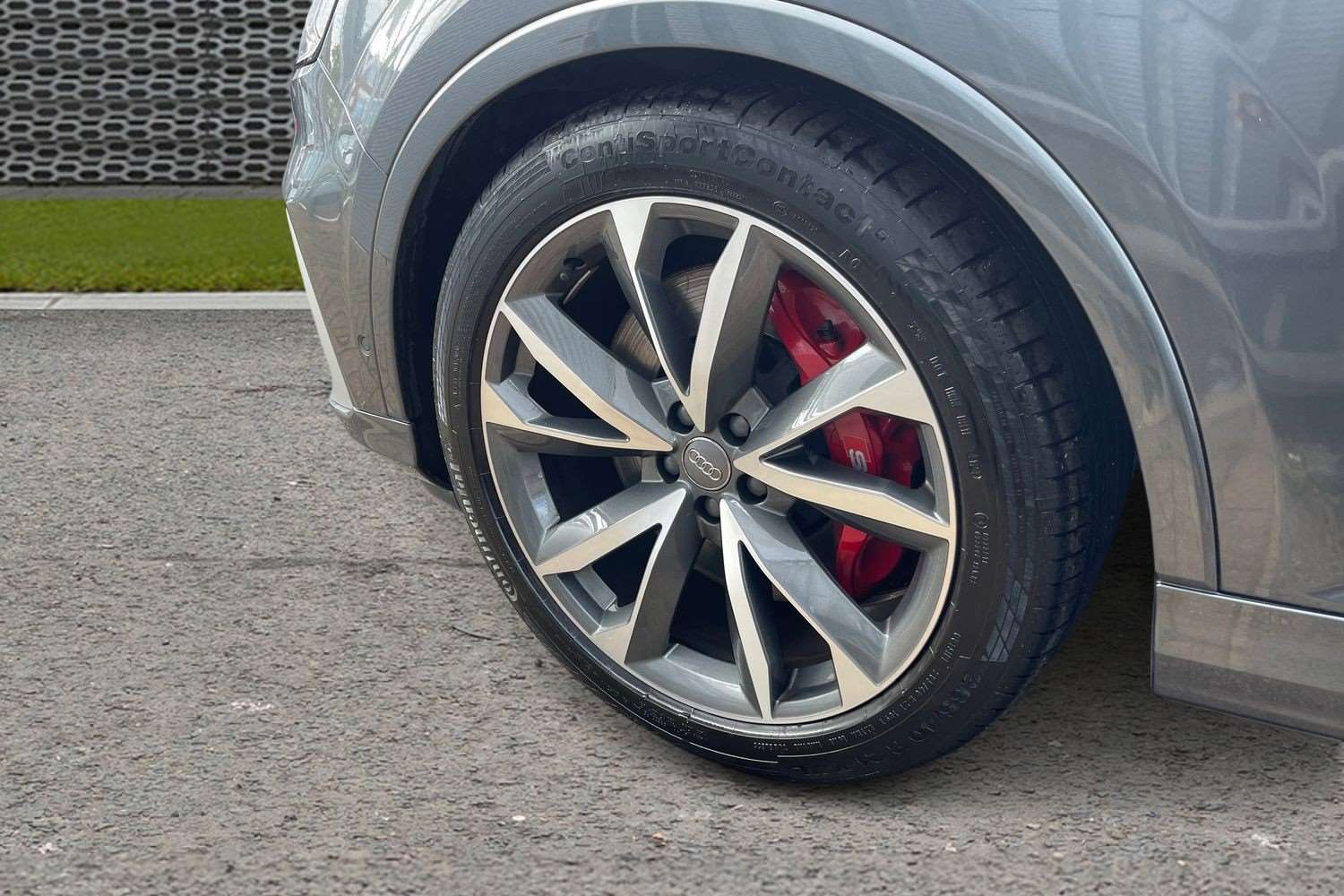 Used Audi Q7 2020 for sale - 76022367: Photo 10