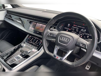 Used Audi Q7 2020 for sale - 76022367: Photo 2