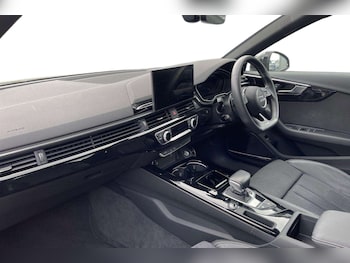 Used Audi A4 2022 for sale - 78118756: Photo