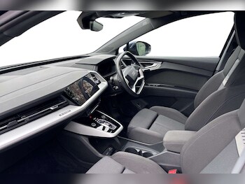 Used Audi Q4 e-tron 2023 for sale - 77553206: Photo